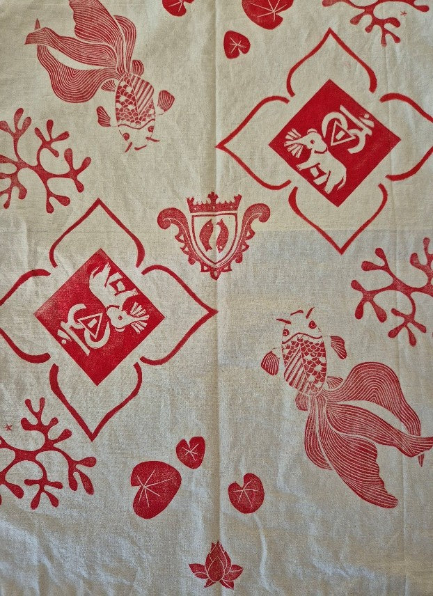 plaid rouge chakra racine et signe du poisson